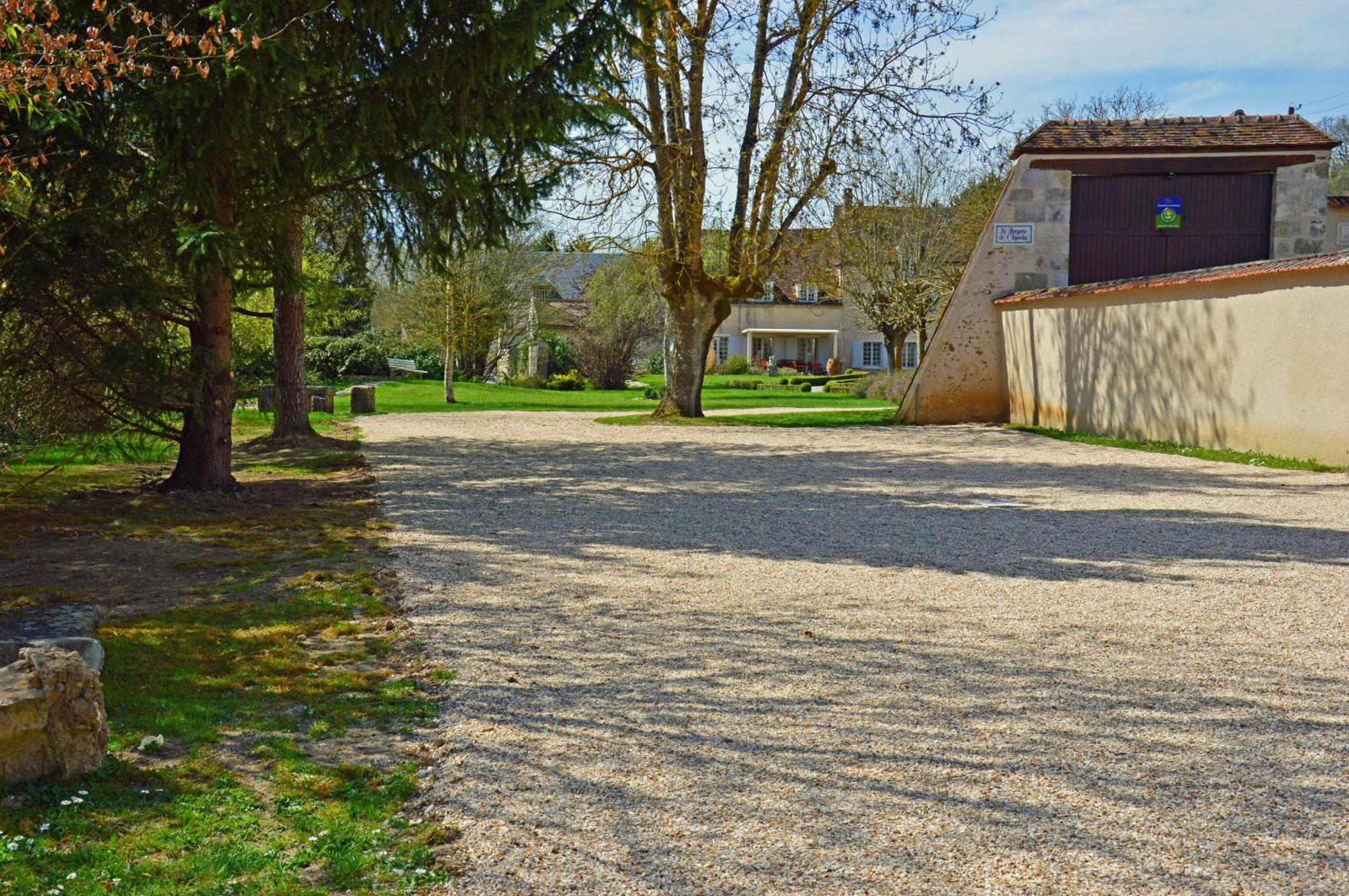 Houx Chambres D'Hotes La Bergerie De L'Aqueduc المظهر الخارجي الصورة